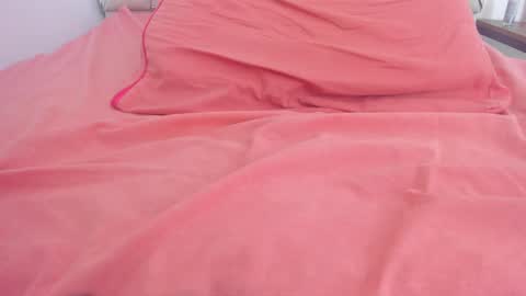 Snapshot of marianagarcia_1 chatting on September 29, 9:53 pm Mariana Garcia online show from September 29, 9:53 pm