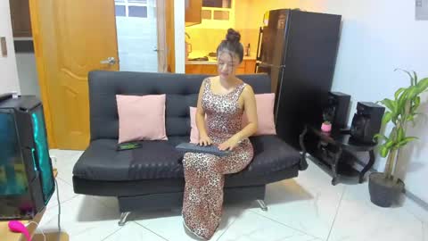 Mariana online show from April 27, 10:23 am