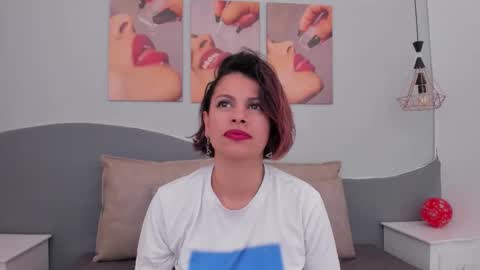 Mariana online show from March 14, 1:34 pm