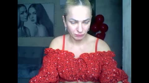 Snapshot of marianna1977 chatting on February 19, 8:31 pm marianna1977 online show from February 19, 8:31 pm