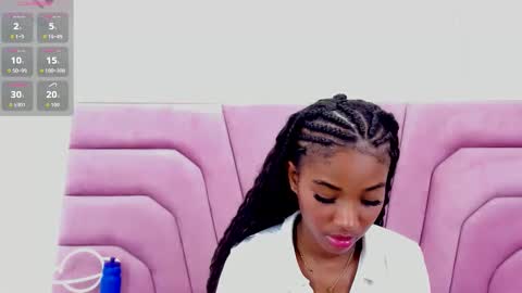 marianrosse online show from October 6, 8:24 pm