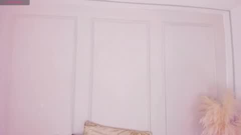 Maria Pettit online show from March 20, 11:59 am