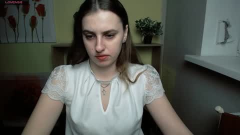Snapshot of mariatess_ chatting on January 21, 9:35 am Mariia online show from January 21, 9:35 am