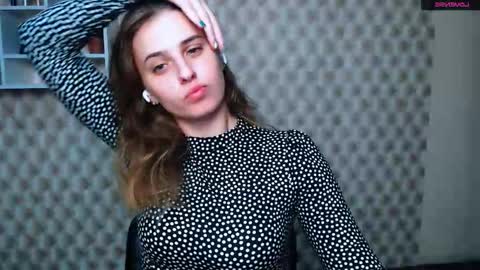 Snapshot of mariatess_ chatting on September 10, 1:11 pm Mariia online show from September 10, 1:11 pm