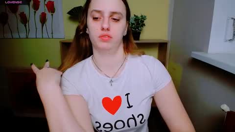 Snapshot of mariatess_ chatting on December 31, 8:48 am Mariia online show from December 31, 8:48 am