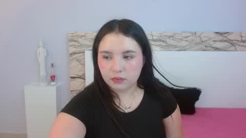 Snapshot of mariatyler chatting on March 2, 7:19 pm Maria Tyler online show from March 2, 7:19 pm