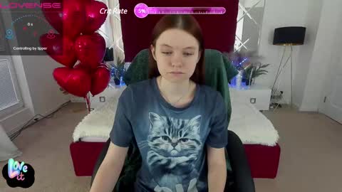 Snapshot of marich_ka chatting on February 12, 8:49 am MaRich Ka online show from February 12, 8:49 am