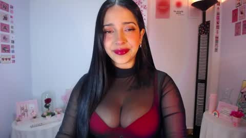 Nicolle online show from July 7, 3:42 am