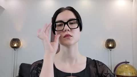 Marie Fitch online show from March 23, 1:45 am