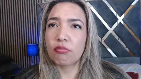 marie_hss online show from June 11, 12:32 am