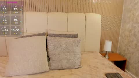 M A R I E online show from April 24, 1:03 pm