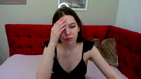 Mary 3 online show from January 14, 2:05 am