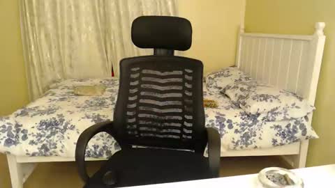 mariejuana online show from February 11, 7:48 pm