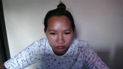 mariekar_asian online show from April 22, 9:06 am
