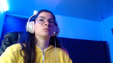 Snapshot of mariel_sins21 chatting on January 13, 1:39 pm Mariie online show from January 13, 1:39 pm
