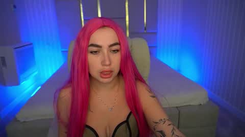 Snapshot of mariellavv chatting on October 16, 8:00 pm Mariella online show from October 16, 8:00 pm