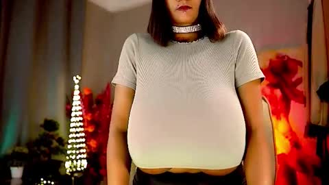 Nikita - Scroll down and read my bio please. New Pictures in Bio online show from November 1, 7:12 am