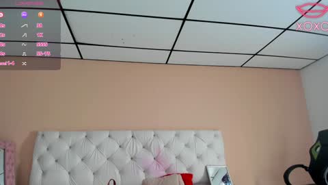 Snapshot of mariie_tayy chatting on January 19, 7:47 pm mariie_tayy online show from January 19, 7:47 pm