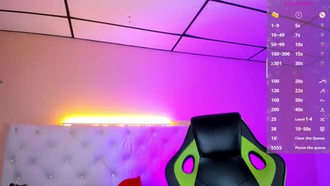 Snapshot of mariie_tayy chatting on September 13, 11:46 pm mariie_tayy online show from September 13, 11:46 pm