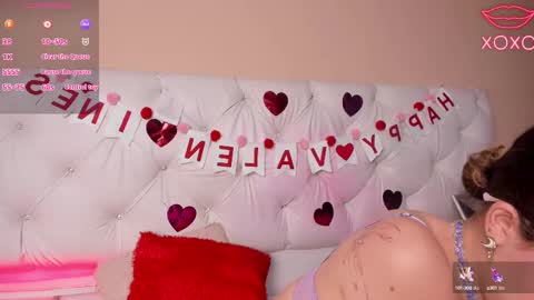Snapshot of mariie_tayy chatting on February 12, 11:51 pm mariie_tayy online show from February 12, 11:51 pm