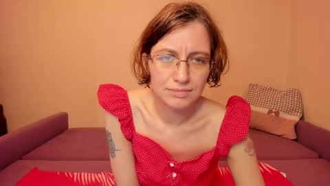 Marilyn online show from April 23, 8:22 pm