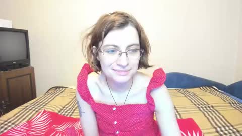 Snapshot of marilynspecial chatting on December 5, 12:30 am Marilyn online show from December 5, 12:30 am