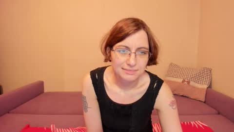 Snapshot of marilynspecial chatting on October 19, 12:01 am Marilyn online show from October 19, 12:01 am