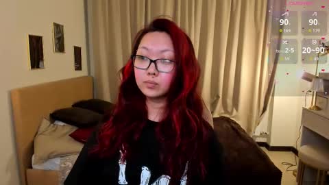 Marine  online show from March 28, 2:05 pm