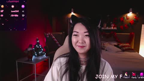 Marine  online show from December 18, 5:31 pm