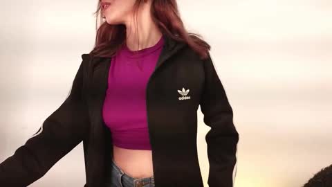 marinette online show from February 1, 12:37 pm