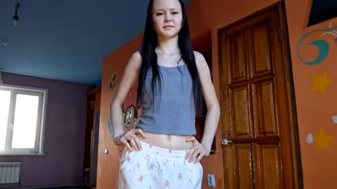 Mari online show from April 7, 11:23 am