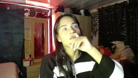 Maritza Ferrer -Samara Beltran online show from March 2, 5:12 am