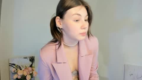 marniborth online show from February 21, 6:36 am