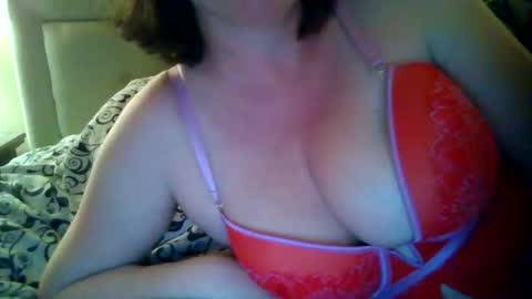 Jess and Nick online show from March 26, 3:19 am