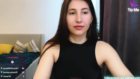 marrycolins online show from April 26, 3:37 am