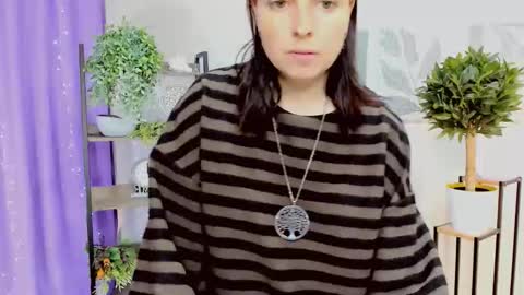 martaedams online show from February 12, 9:33 am