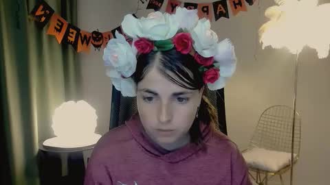 martaedams online show from October 29, 6:40 am