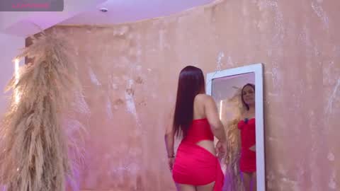 marthinag_ online show from April 25, 9:45 pm