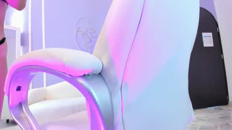 Snapshot of martina_saenz1 chatting on January 17, 7:38 pm Martina online show from January 17, 7:38 pm