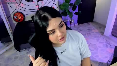 Snapshot of martina_saenz1 chatting on October 8, 8:46 pm Martina online show from October 8, 8:46 pm