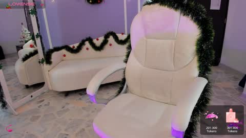 Snapshot of martina_saenz1 chatting on December 3, 7:44 pm Martina online show from December 3, 7:44 pm