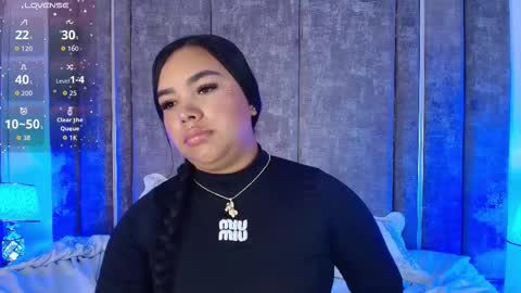 Martina Garcia online show from November 27, 8:23 pm