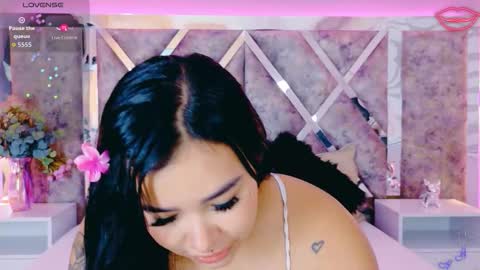 Snapshot of martinagarcia__ chatting on October 16, 8:22 pm Martina Garcia online show from October 16, 8:22 pm