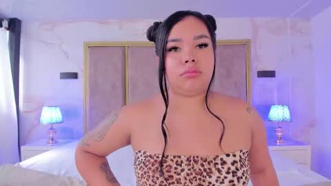 Snapshot of martinagarcia__ chatting on October 14, 7:27 pm Martina Garcia online show from October 14, 7:27 pm