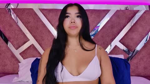 Martina Garcia online show from April 21, 6:59 pm