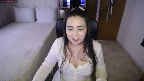 Antonella Martini online show from December 15, 8:25 pm