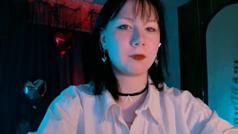 Nancy online show from April 18, 7:07 pm