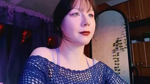 Nancy online show from March 12, 2:42 pm