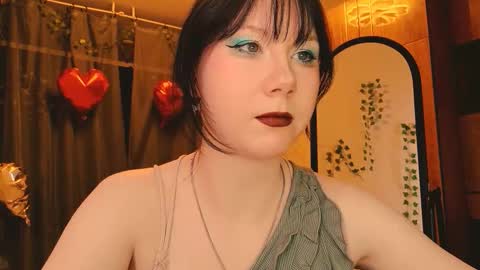 Nancy online show from February 27, 2:28 pm