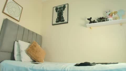 mary_cute9 online show from April 20, 12:08 pm